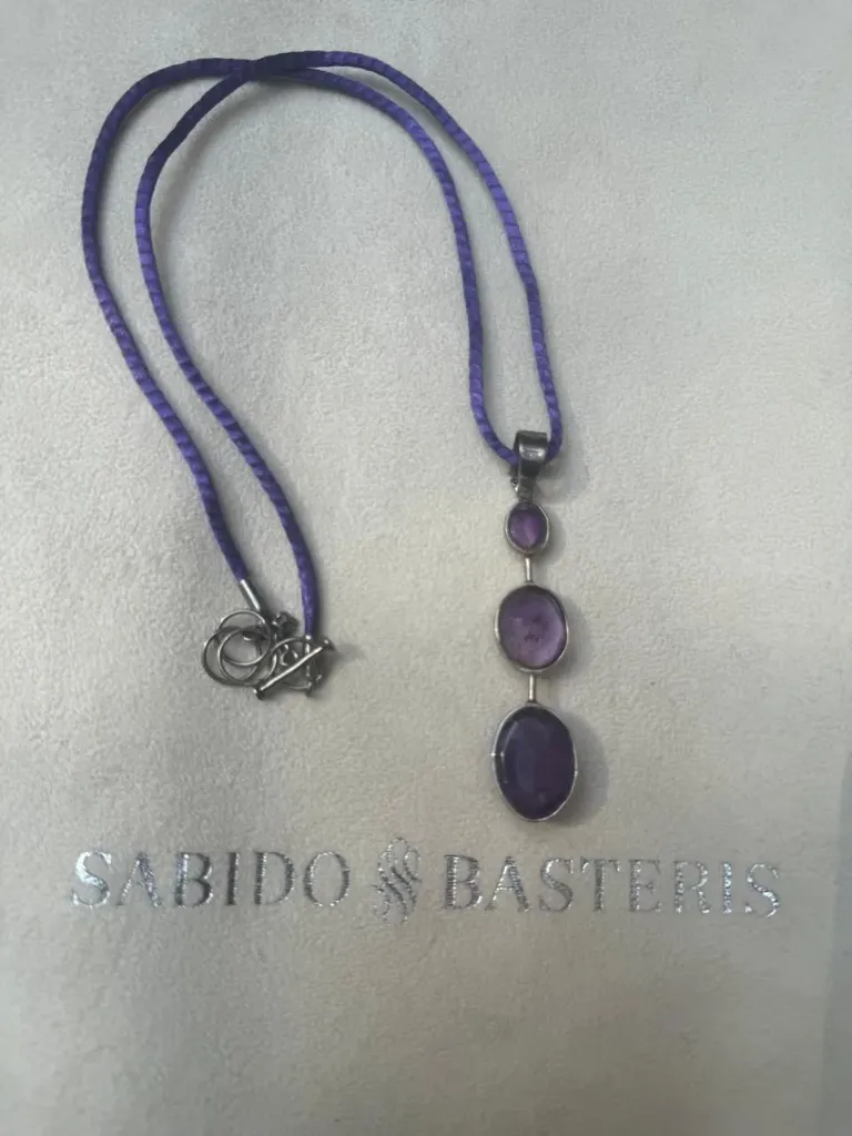 Collar "Molécula Amatista"