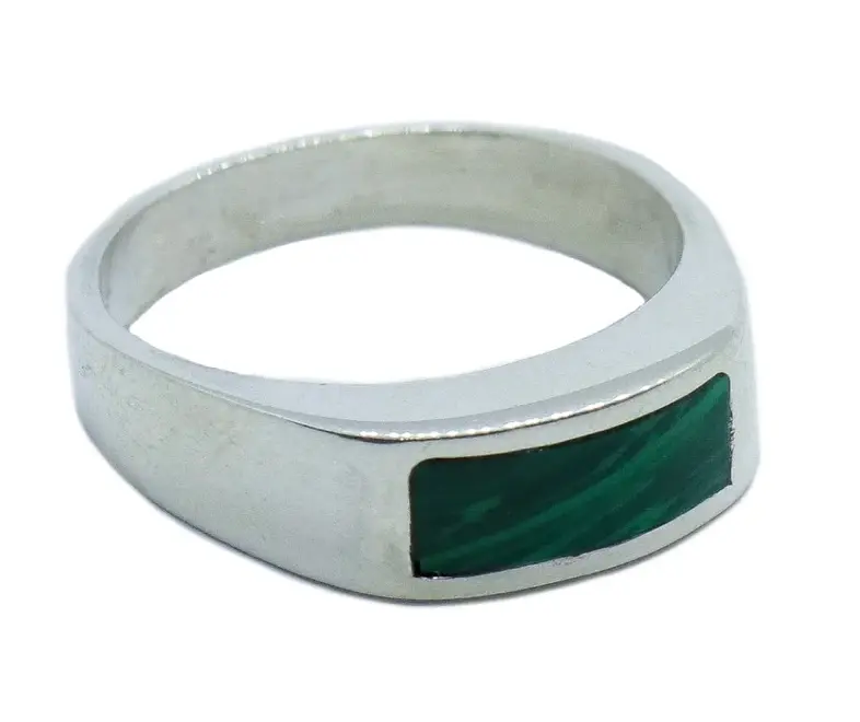 Anillo Encajonado Verde